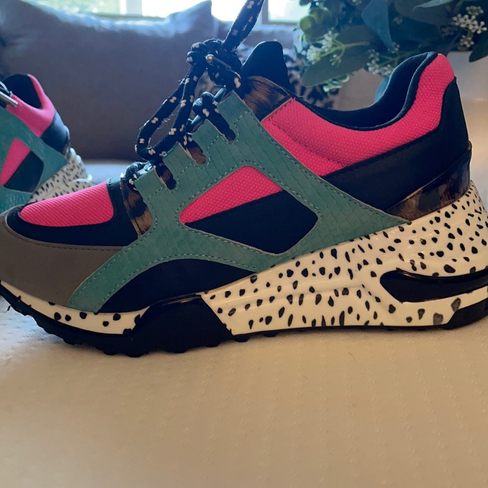 Steve Madden Bara Sneakers